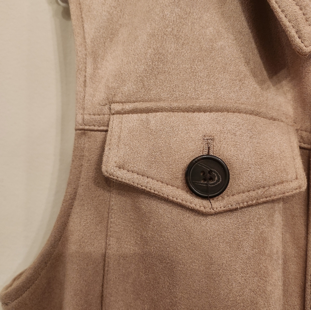Tan color faux suede soft vest - Picture 3 of 12
